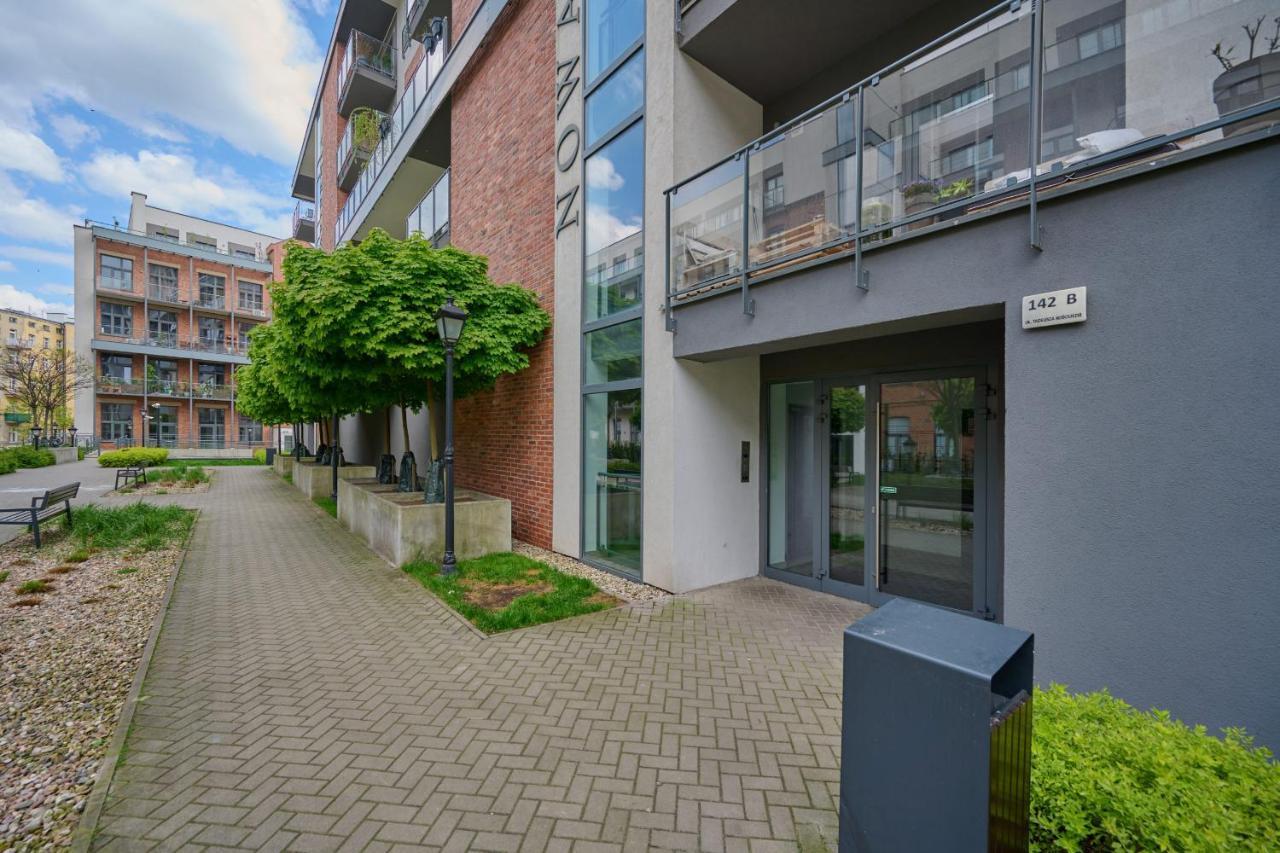 Stylish Kosciuszki Apartaments Near The Market Square With Free Garage Wroclaw By Noclegi Renters Εξωτερικό φωτογραφία