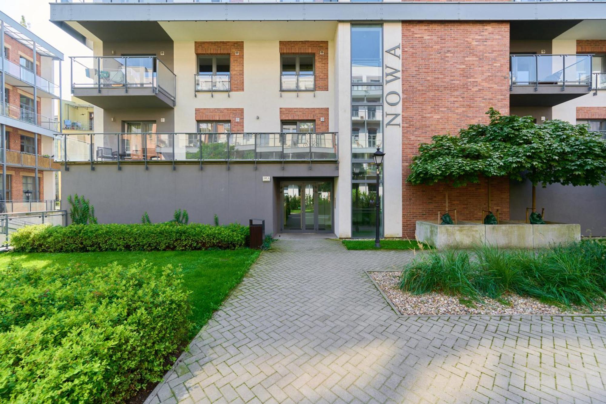 Stylish Kosciuszki Apartaments Near The Market Square With Free Garage Wroclaw By Noclegi Renters Εξωτερικό φωτογραφία